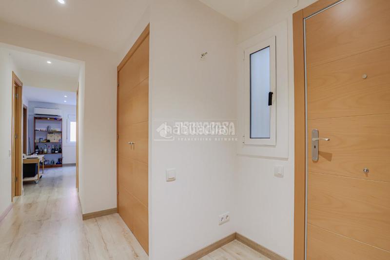 Foto def980ce-5cfd-412e-bf14-23c94bc6e3ae. Piso  en venta en lhospitalet de llobregat en Hospitalet de Llobregat (L´)