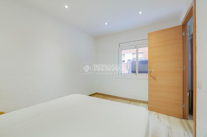 Foto f5b9da31-068e-48ae-af41-663e79e7e69f. Piso  en venta en lhospitalet de llobregat en Hospitalet de Llobregat (L´)