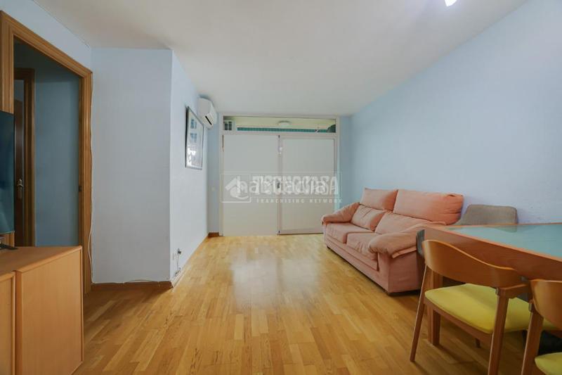 Foto 3a6d1870-592a-4d83-9642-1650c24e7466. Piso  en venta en lhospitalet de llobregat en Hospitalet de Llobregat (L´)
