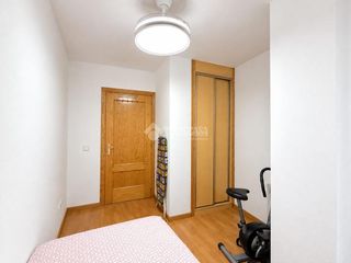 Etagenwohnung in Yuncler. Piso en venta en yuncler