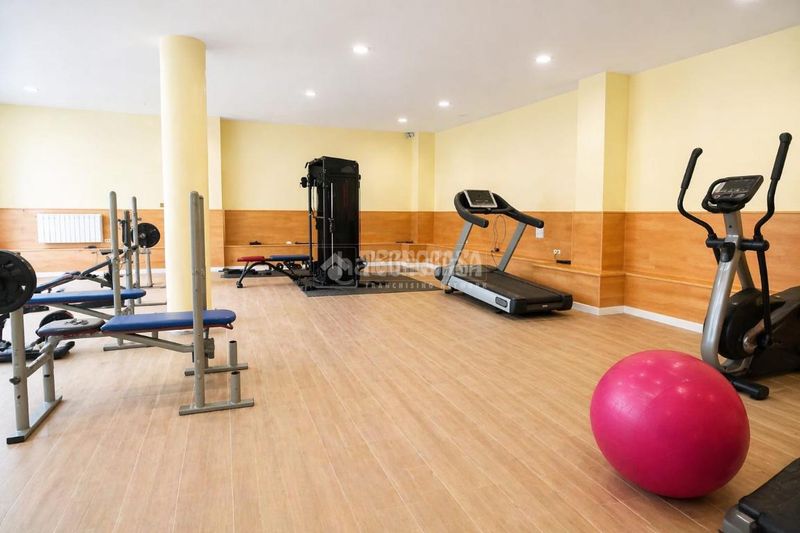 Foto 3cde69d0-a71b-4996-a38d-1ddb55a0f5c0. Pis a Cedillo del Condado