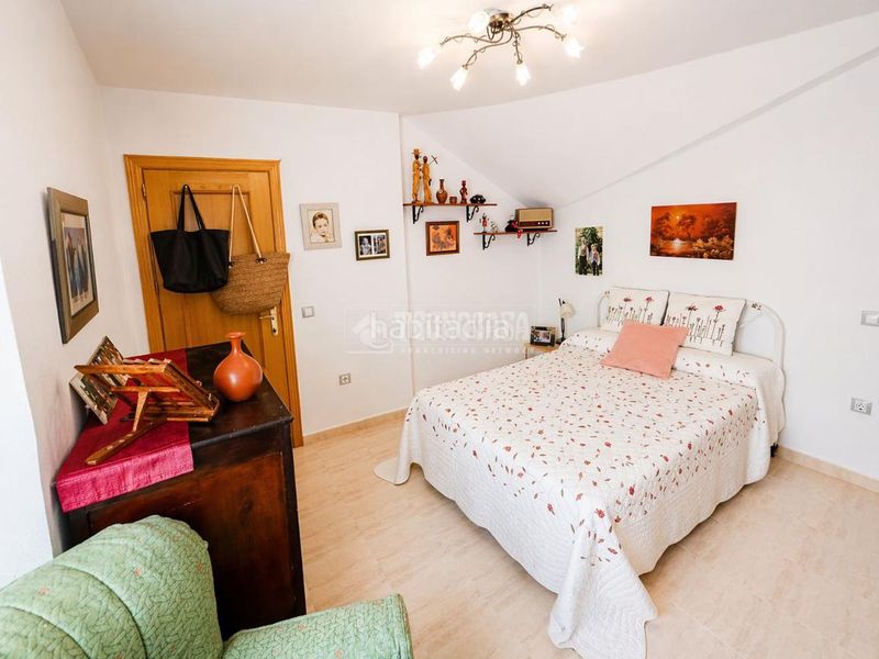 Foto 35b93dbc-a12a-4ad7-9a7d-f2df2e69e210. Pis amb calefacció aparcament a Yuncos