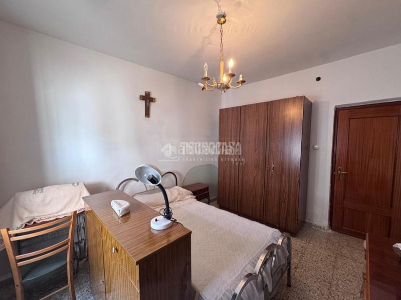 Foto 2c077993-e96b-4ae5-a739-baebabff86fd. Casa aparellada a Centro Illescas