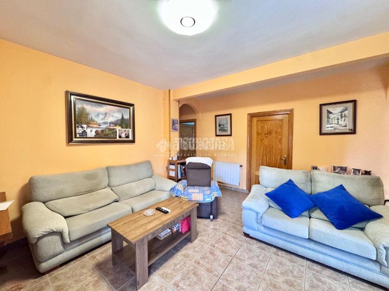 Foto 0d792f20-8dd0-4879-b842-13af131be9e0. Casa a Yeles