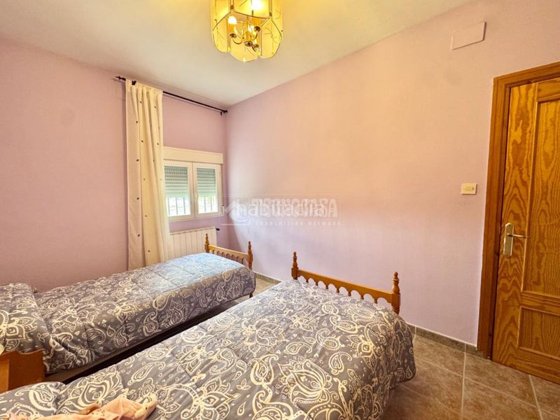 Foto 50432f67-2521-4695-8f24-f40470ad91d1. Casa a Yeles