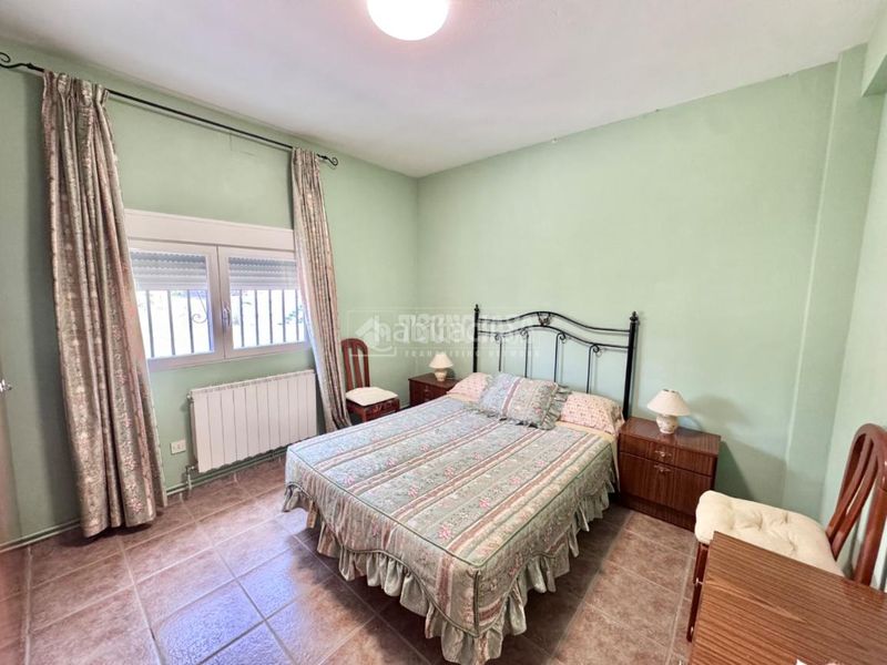 Foto 5182cc82-f8fa-4f06-8977-919dce3cf749. Casa a Yeles