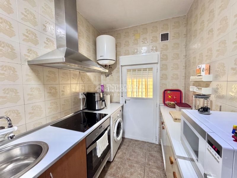 Foto d62cd359-8b00-4e43-ae6d-e007136d722b. Casa a Yeles