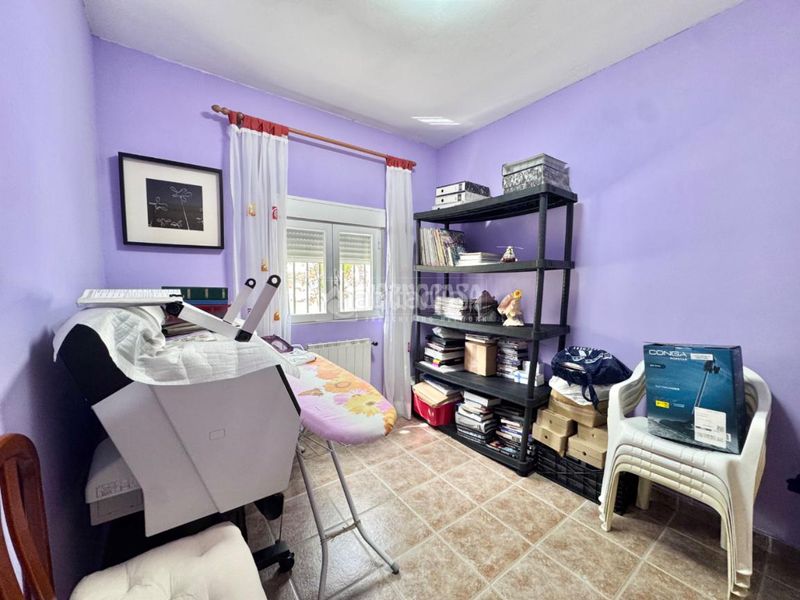 Foto ea762557-c2b2-4599-a72b-c0a875f8b76a. Casa a Yeles