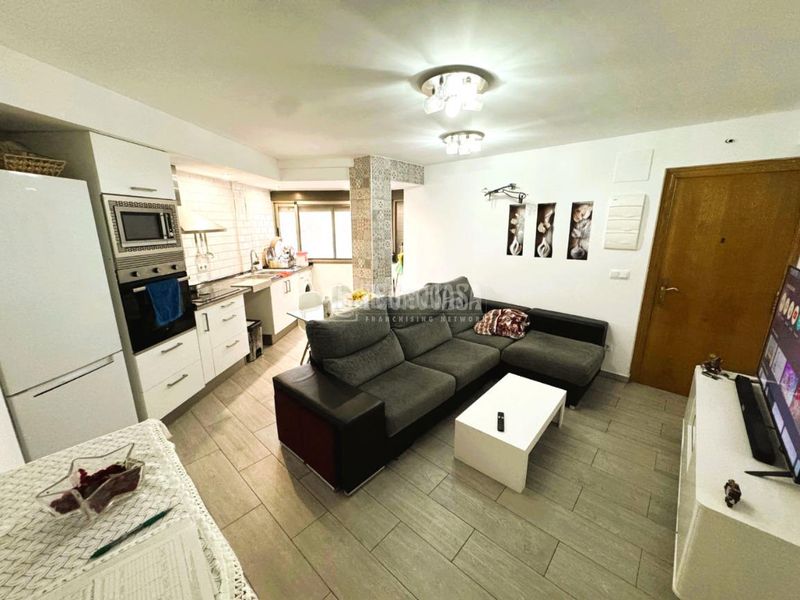 Foto fcf5f0a4-5ac6-4c75-a56b-2ef74c3478b2. Pis a Centro - Casco Antiguo Torrent