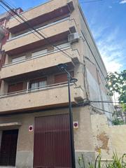 Pis  Carrer de vidal de canelles. Piso de 151 m2  2 plazas de garaje  trastero.cabaal