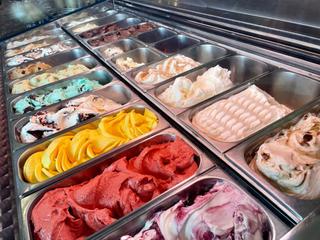 Local commercial à Mediterraneo 13. Heladeria artesanal italiana desde 1988
