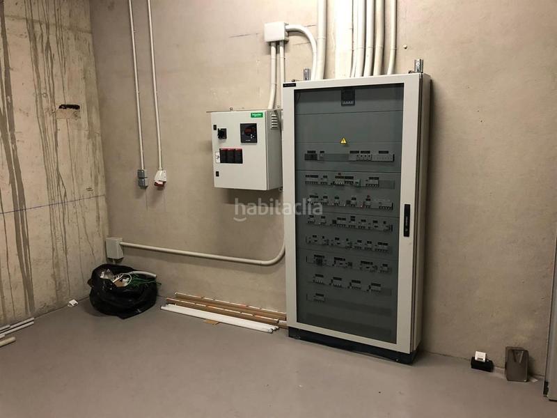 Foto a171f301-8b8b-485a-afdc-ad08c67a0054. Oficina en gremi de ferrers 35 polig.industrial son castello en Palma de Mallorca