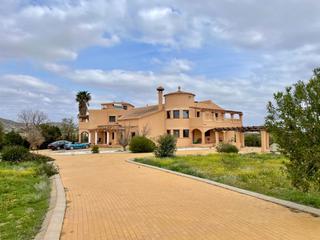 Xalet a Vera Ciudad. Exclusiva villa de lujo en vera  elegancia, espacio y confort en