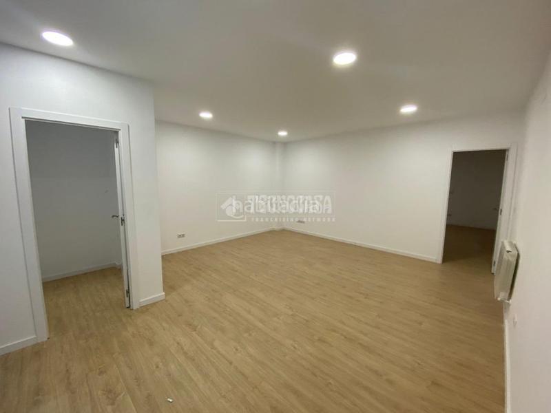 Foto 4aa3e7c2-37cb-410d-bb4a-be30fdd2f910. Piso  en venta en Ensanche Alcobendas