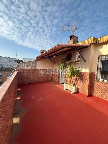 Foto b1351def-8a7a-4d59-ae2f-94ee8f367add. Ático  en venta en Las Torres - Guadalupe Huelva