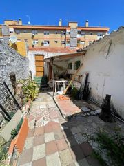 Casa aparellada a Isla Chica. Casa en venta en huelva