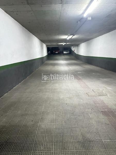 Foto 5c6c799e-69ed-4143-b089-c252fda1fe04. Autoparkplatz in Centro Fuenlabrada