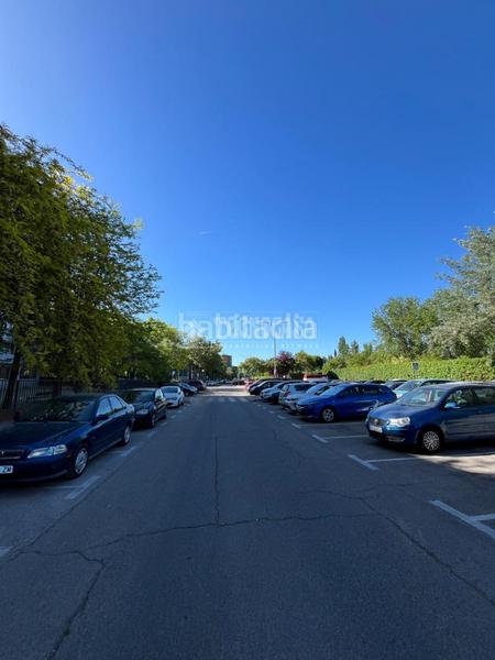 Foto d56ab36e-d5be-49c2-82d9-ff6013f1ee29. Autoparkplatz in Centro Fuenlabrada
