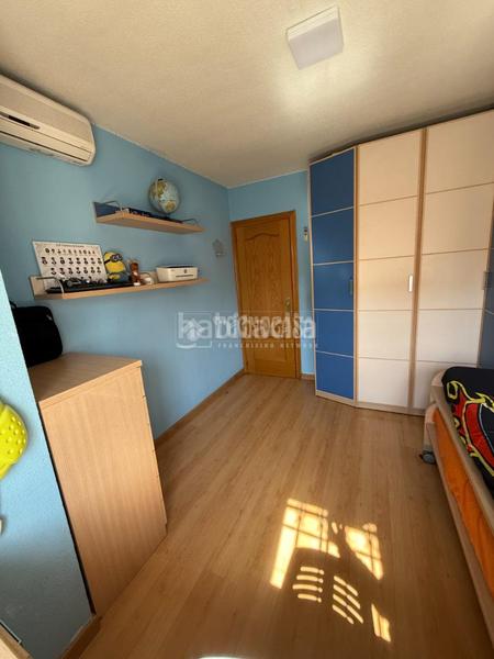 Foto 3504c41b-bede-4a81-85c7-f23ff00c79c9. Casa  en venta en Fuenlabrada ii-el molino Fuenlabrada