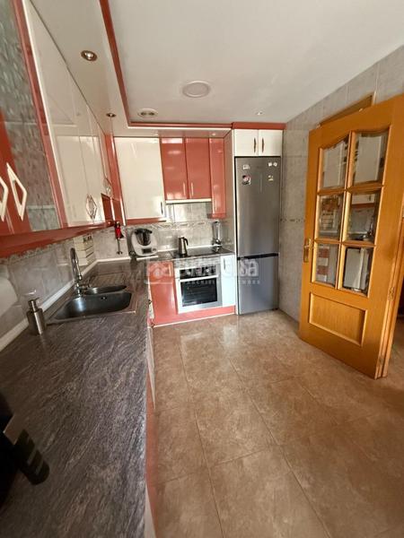 Foto 3d9bbcdd-cbcb-4f67-b88f-5ec6aadbb2d2. Casa  en venta en Fuenlabrada ii-el molino Fuenlabrada