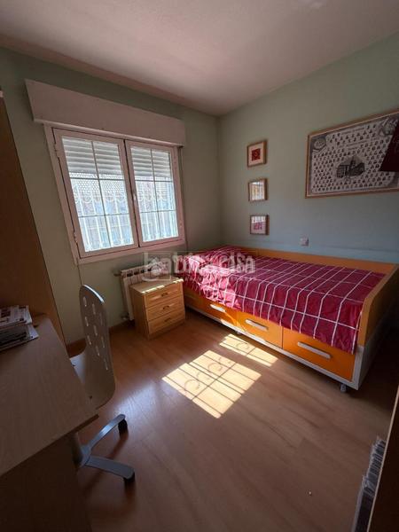 Foto 6c412fae-e253-44e5-a35f-2b0d99637fa3. Casa  en venta en Fuenlabrada ii-el molino Fuenlabrada