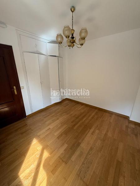 Foto f59c0a5e-9c5d-40ea-a006-ca3011f91d78. Piso  en venta en Fuenlabrada ii-el molino Fuenlabrada