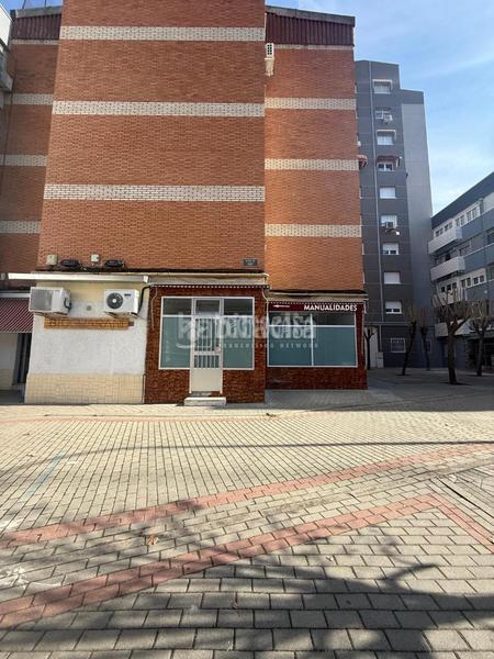 Foto 1d4b77cb-4fc1-4cf5-bf43-7e9f626ddd29. Location local commercial dans Fuenlabrada ii-el molino Fuenlabrada