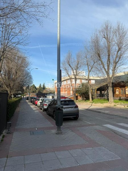 Foto d102627f-82b5-483b-9edf-5c6172617aa3. Aparcament cotxe a Fuenlabrada ii-el molino Fuenlabrada