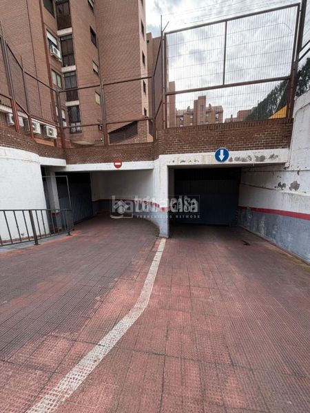 Foto cd0e8cbb-9c74-4b2c-b5bf-1f81a25c1a54. Aparcament cotxe a Fuenlabrada ii-el molino Fuenlabrada