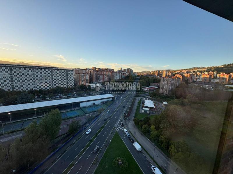 Foto 06aec25e-df92-47b9-9a02-46b826d742b9. Flat with parking in Txurdinaga Bilbao