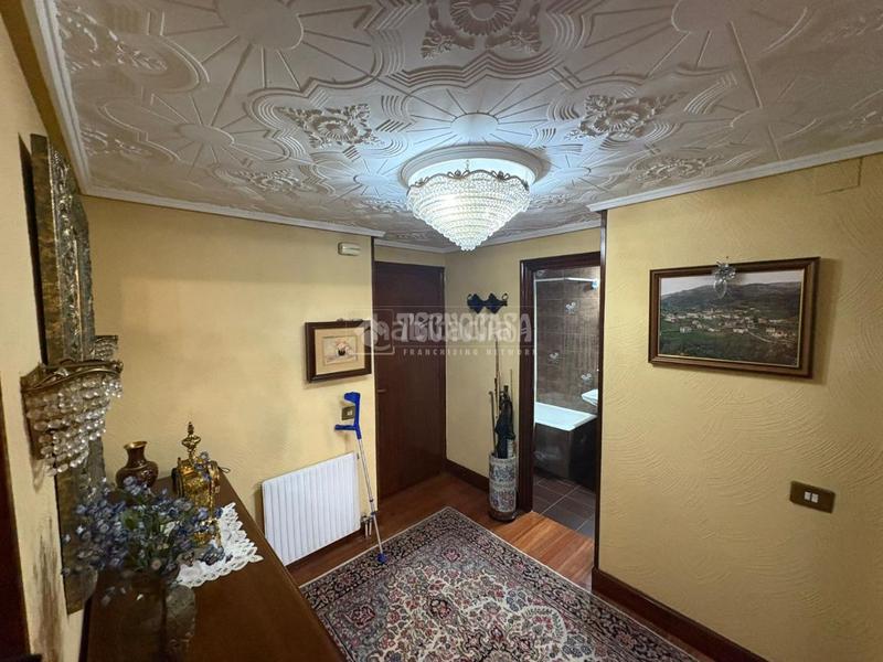Foto 77a2819b-dffd-4eba-9709-0159de38ae9e. Flat with parking in Txurdinaga Bilbao