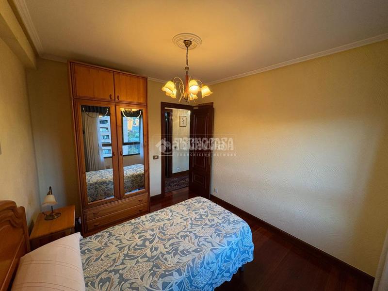 Foto 8b5f5a02-5bab-4c55-83fa-c3765ffd5b00. Flat with parking in Txurdinaga Bilbao