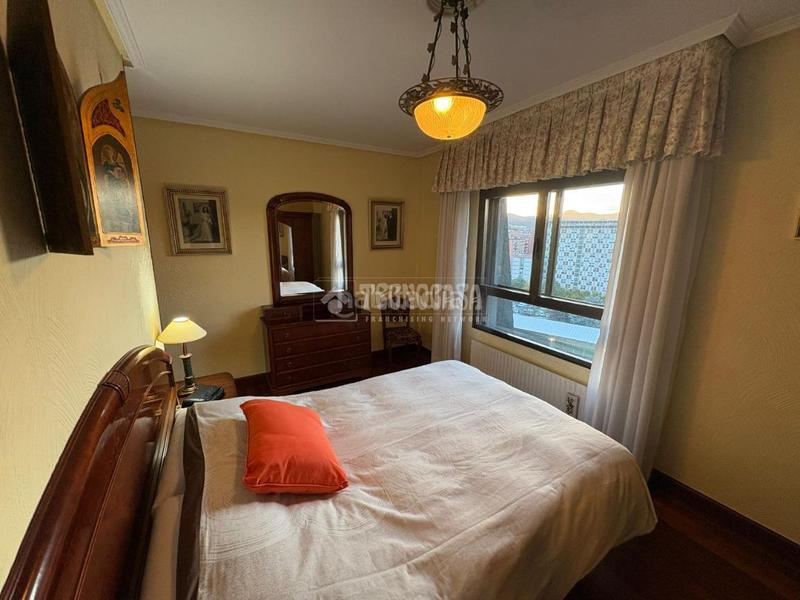 Foto 9dc77a48-cc77-4c41-9da8-00b4deb9caa6. Flat with parking in Txurdinaga Bilbao