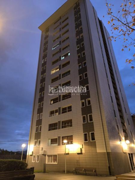 Foto a1f5a627-551c-4c04-805b-0a3c5f3614ca. Etagenwohnung in Otxarkoaga Bilbao
