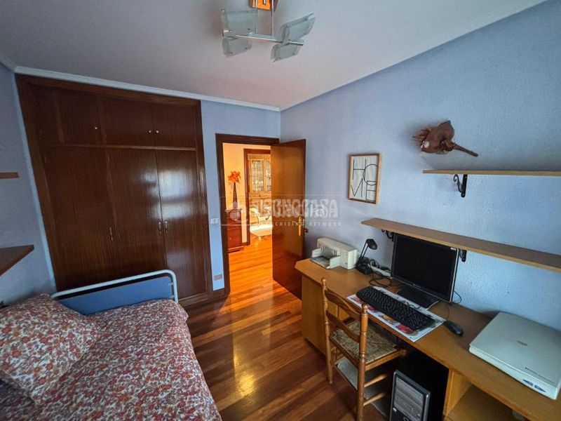 Foto 6619e4a1-aaa7-4bd0-b9b5-d3850247e565. Piso  en venta en Txurdinaga Bilbao