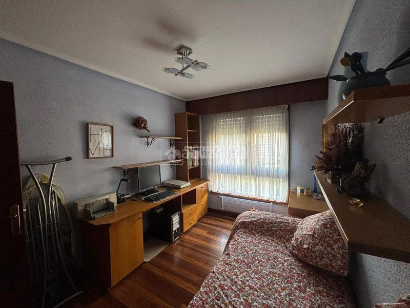 Foto b3db7e7b-3702-467f-95e8-738180c0ddf7. Piso  en venta en Txurdinaga Bilbao