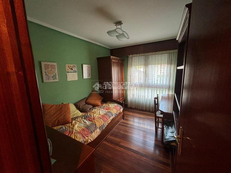 Foto d5074ec4-371f-4f6b-a96c-d287ecac32e6. Piso  en venta en Txurdinaga Bilbao