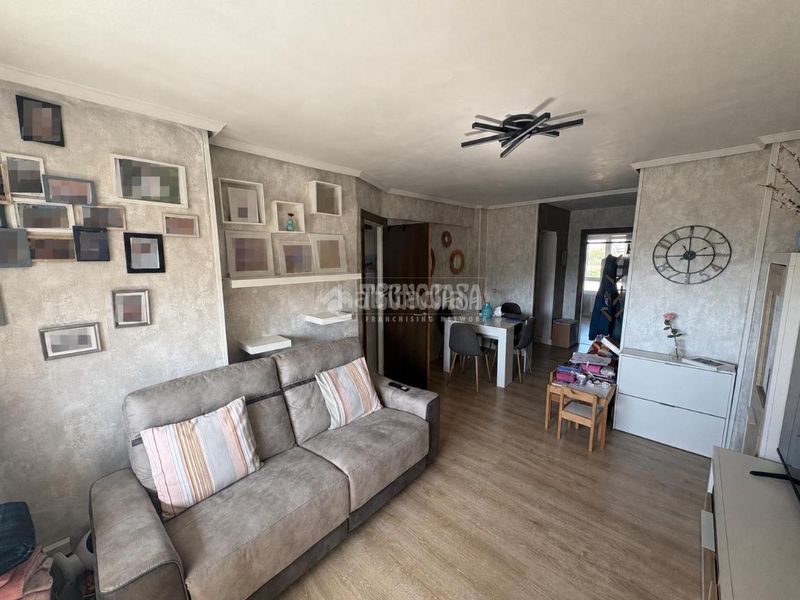 Foto fa08b4e3-17a5-4c74-9c0c-d1200e41ac16. Pis amb calefacció a Txurdinaga Bilbao