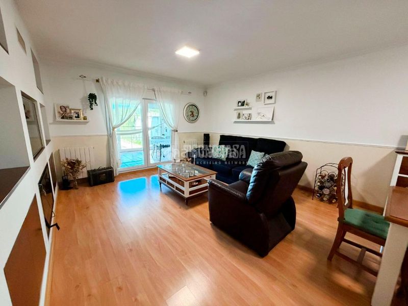 Foto a4f766a7-d4a2-4cad-814e-b5379f1409db. Casa con riscaldamento parcheggio piscina in Pinseque