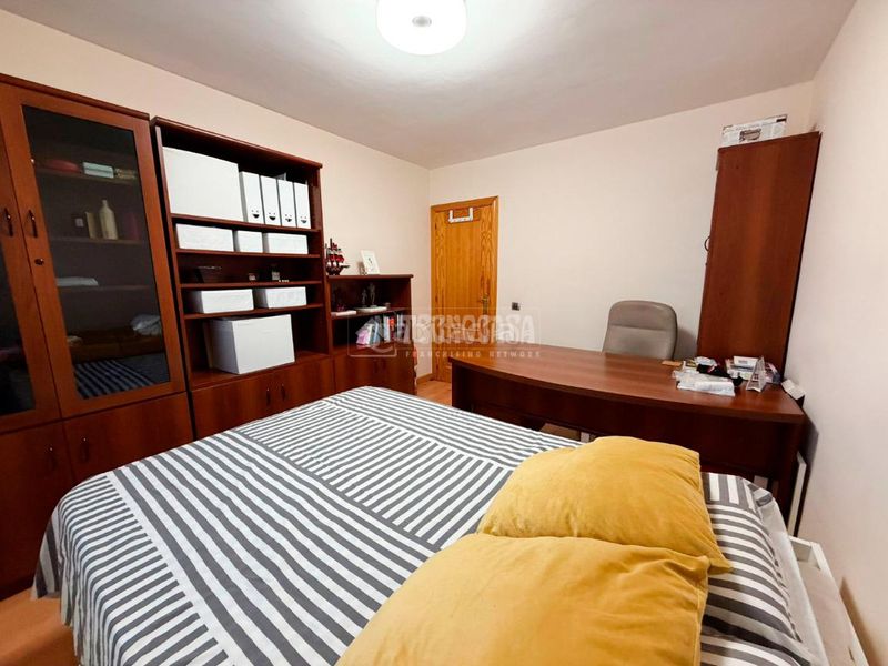 Foto ec6242bf-9b66-44cb-92b6-73da216d5f34. Casa con riscaldamento parcheggio piscina in Pinseque