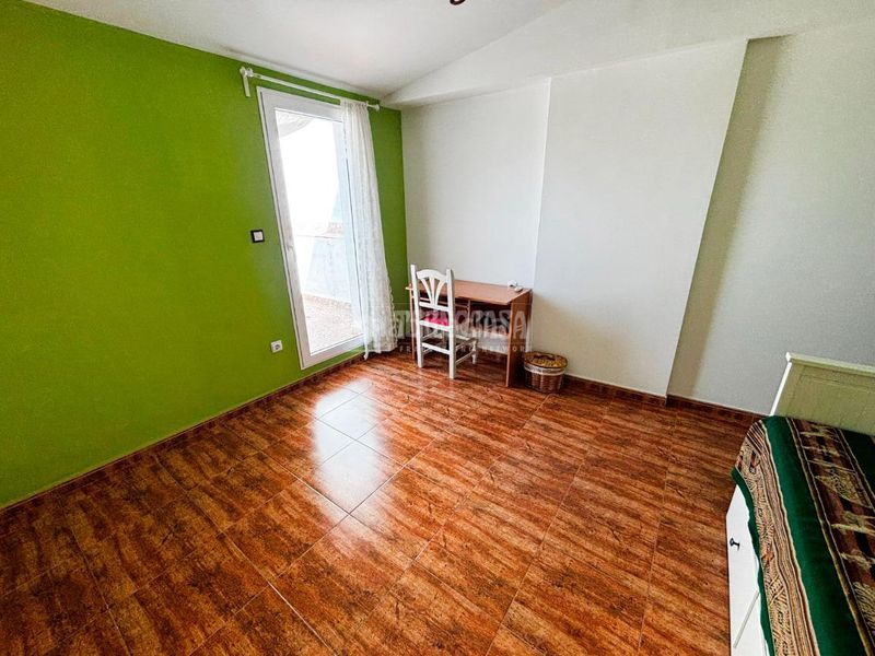 Foto 38cafb2c-42ac-4967-8897-3db09c5ba54c. Casa aparellada a Ejea de los Caballeros