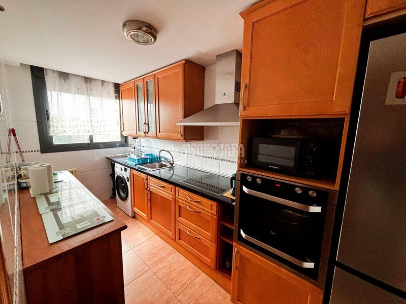 Foto 2f1b6532-9260-40e2-9722-91786f2951dd. Casa aparellada amb calefacció a Pinseque