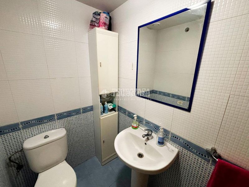 Foto de62553b-e3a4-429f-8800-797bb1134221. Casa aparellada amb calefacció a Pinseque