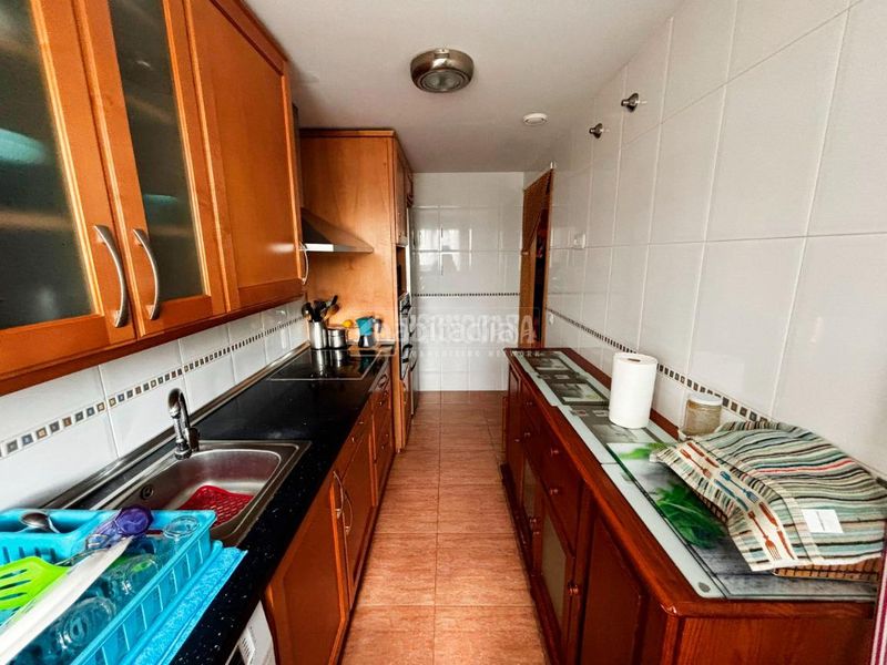 Foto ea1f9b2c-c54d-4829-96df-a38a0d2c4977. Casa aparellada amb calefacció a Pinseque
