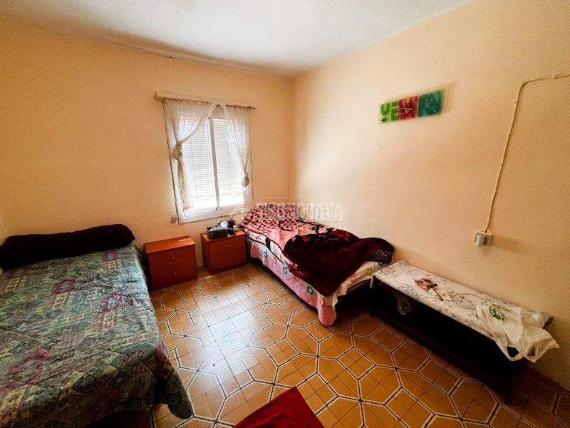 Foto 914918f3-7759-4505-b2c9-0649bc6edb52. Casa aparellada a Ejea de los Caballeros