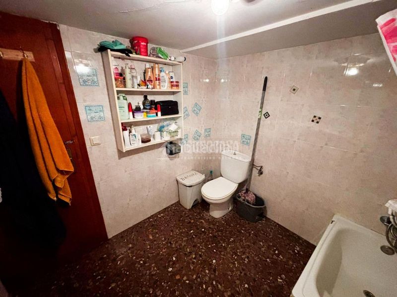 Foto b6aa908b-448d-46ed-b73d-9a3349d9f0c5. Casa aparellada a Ejea de los Caballeros