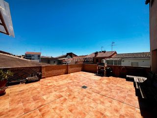 Etagenwohnung in Sobradiel. Piso en venta en sobradiel