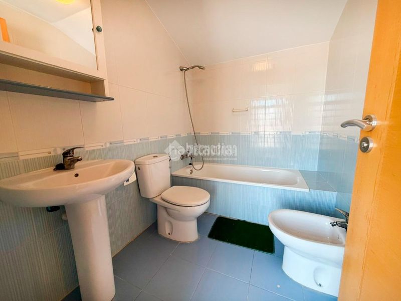 Foto 900fa280-96d4-4768-bf23-2bf10d4859f3. Piso  en venta en Sobradiel
