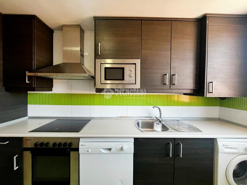 Foto 9d27b63d-3c2c-4d82-80e0-3895403efd16. Piso  en venta en Sobradiel