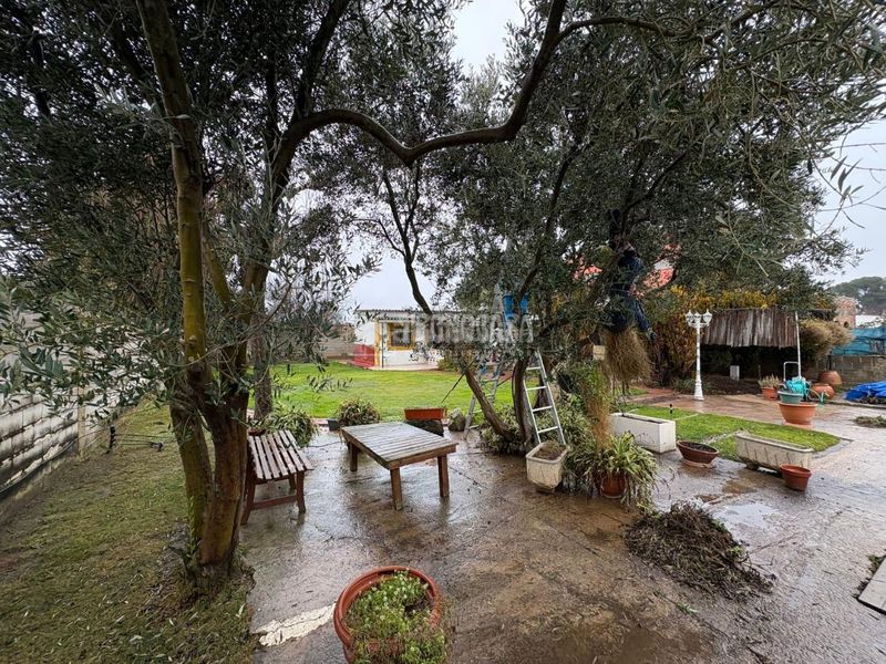 Foto fbee16bf-2a6a-4b5a-8b51-b76e00186d2a. Casa amb piscina a Garrapinillos Zaragoza